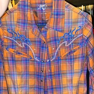 Long sleeve button up western shirt